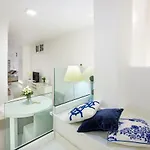 شقة White Stylish *