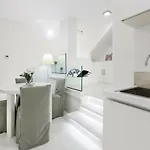 White Stylish فيكو إيكوينس
