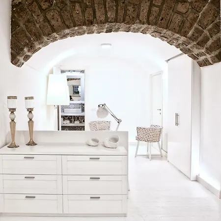 White Stylish Appartement Vico Equense