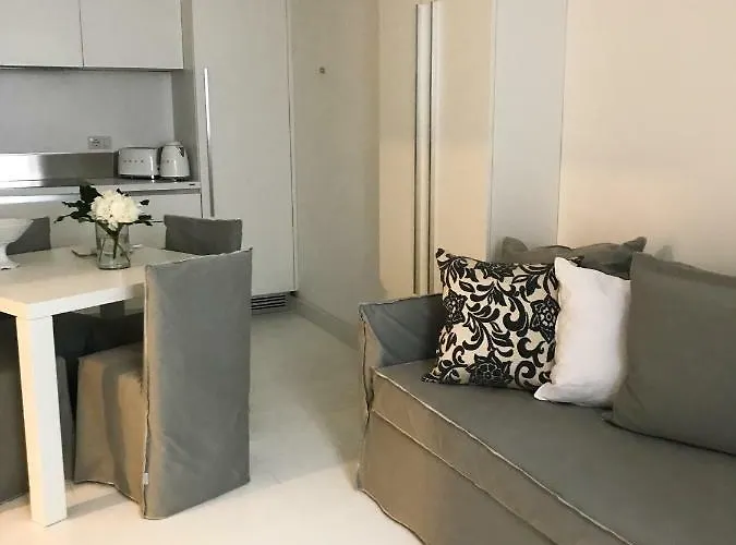 White Stylish *