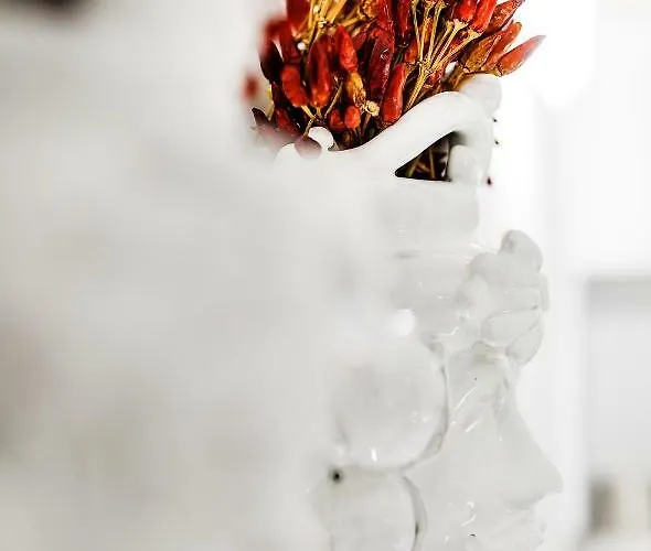 White Stylish Apartamento Vico Equense